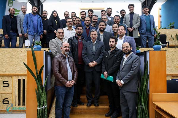 بازدید ستاد اجرایی امام از شرکت های دانش بنیان